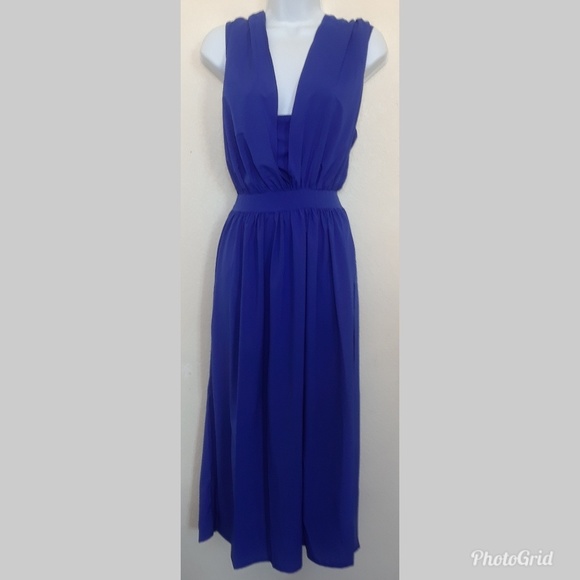 Beautiful long chiffon maxi dress. 006 - Picture 3 of 4